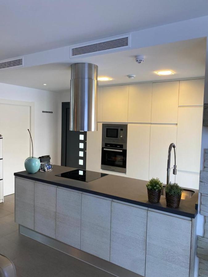 Villa La Valiente Roca โรฮาเลส ภายนอก รูปภาพ